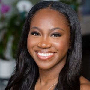 Meet your Posher, Jasmin